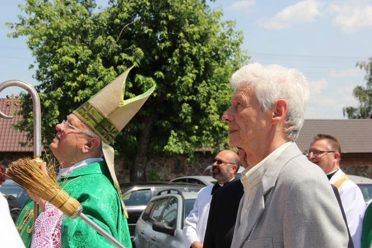 Poświęcenie zegara w Bąkowie Górnym