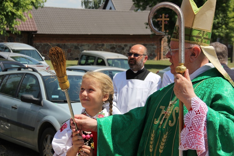 Poświęcenie zegara w Bąkowie Górnym