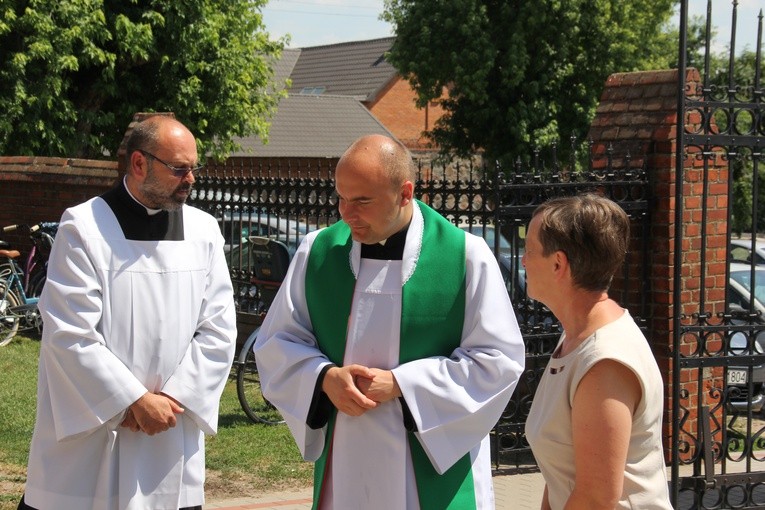 Poświęcenie zegara w Bąkowie Górnym