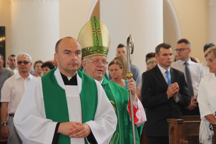 Poświęcenie zegara w Bąkowie Górnym