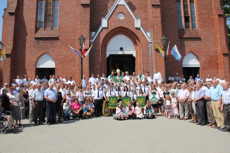 Poświęcenie zegara w Bąkowie Górnym