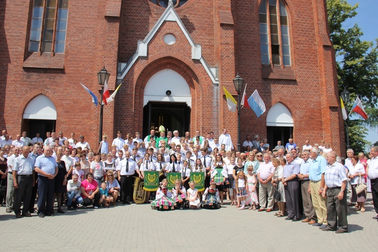 Poświęcenie zegara w Bąkowie Górnym