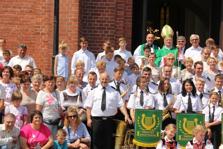 Poświęcenie zegara w Bąkowie Górnym