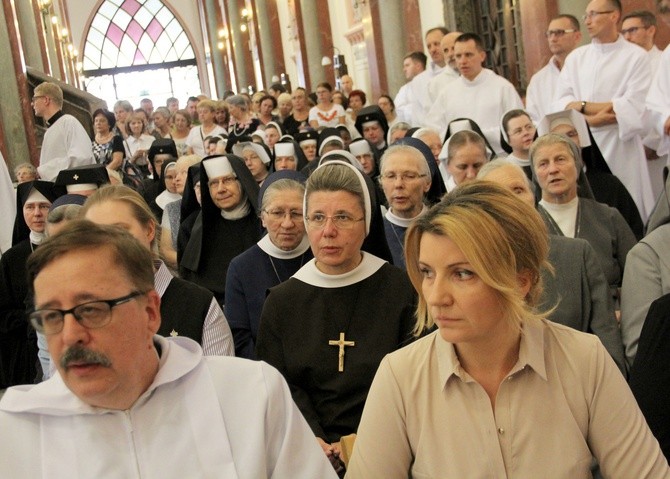 Pożegnanie Jasnogórskiej Pani w diecezji warszawsko-praskiej