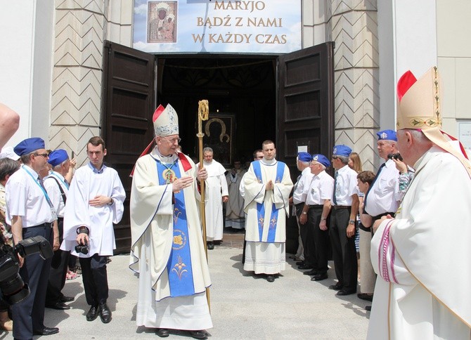 Pożegnanie Jasnogórskiej Pani w diecezji warszawsko-praskiej