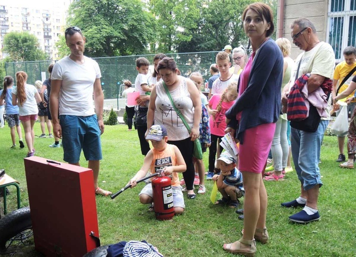 17. Szkolny festyn "u Sióstr" w Bielsku-Białej