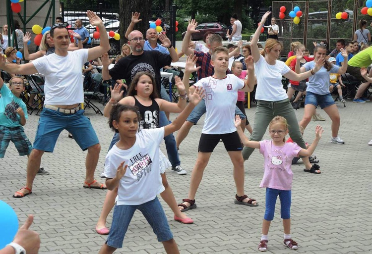 17. Szkolny festyn "u Sióstr" w Bielsku-Białej