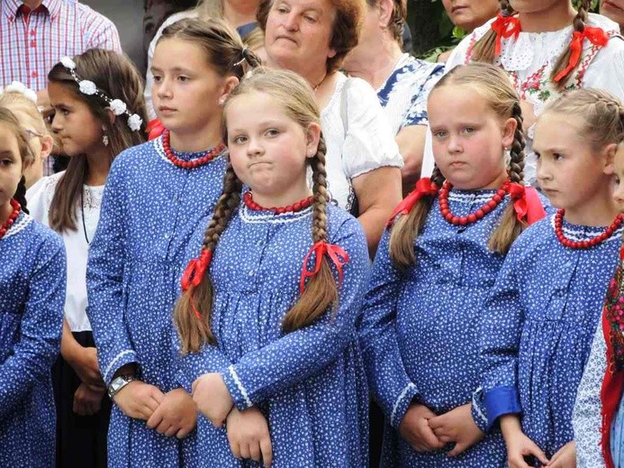 Tablica świętych Kawalerów Orderu Uśmiechu w Leśnej