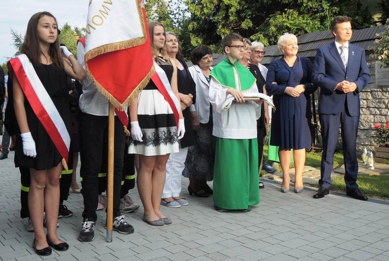 Tablica świętych Kawalerów Orderu Uśmiechu w Leśnej