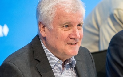 MSW Niemiec: Bez kompromisu w UE będziemy zawracać imigrantów na granicy