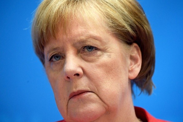 Angela Merkel ostrzega CSU 