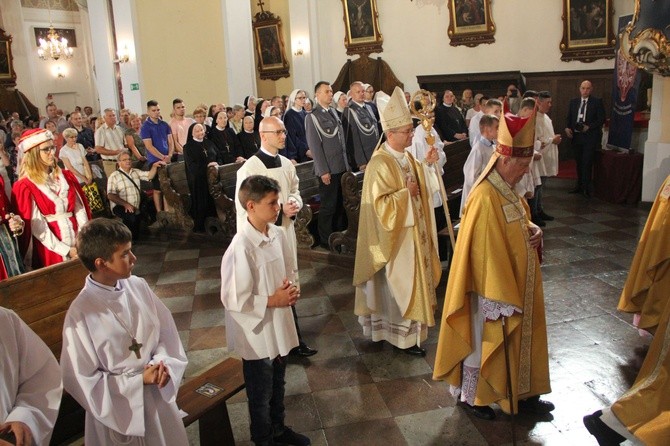 Maryjny Rok Jubileuszowy w Rokitnie rozpoczęty