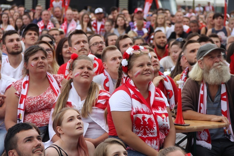 Katowice wspierają naszych na mundialu