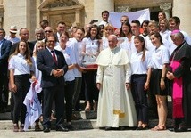 Uczestnicy Rejsu Niepodległości z ministerm Gróbarczykiem u papieża Franciszka