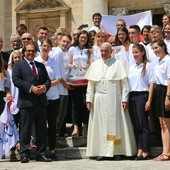 Uczestnicy Rejsu Niepodległości z ministerm Gróbarczykiem u papieża Franciszka