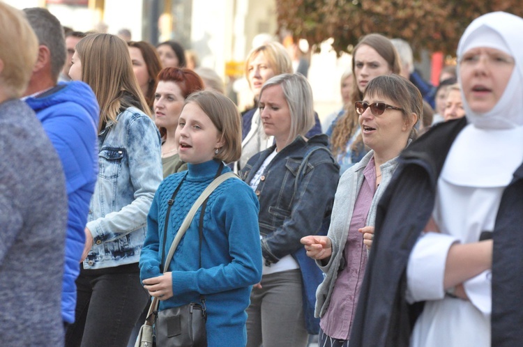 Na sądeckim rynku