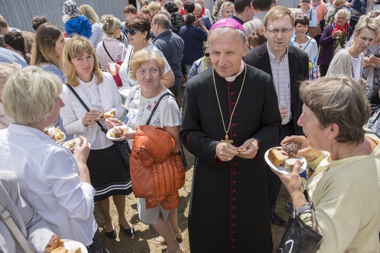 Zjazd Rodzinnych Kół Różańcowych na Białołęce