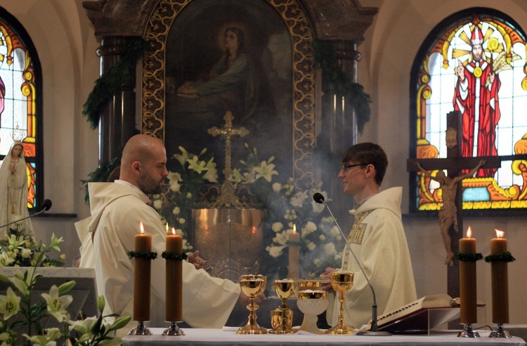 Dominikańskie prymicje w Kobylicach