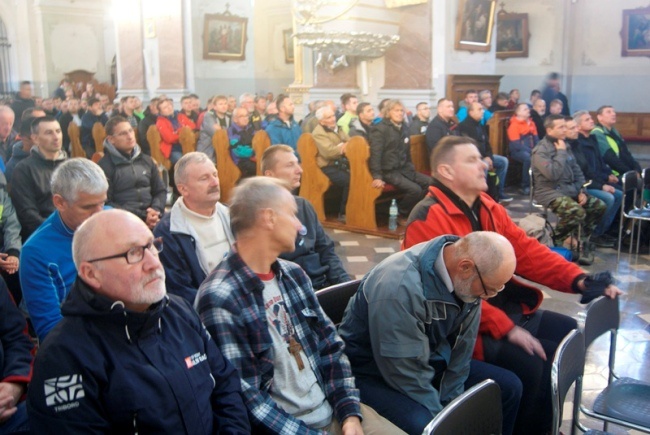 Rano byli w Błotnicy