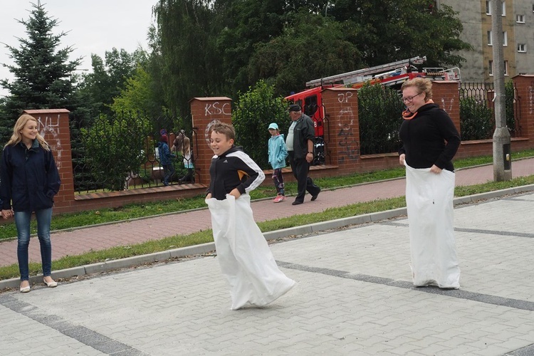 Piknik w parafii MB Nieustającej Pomocy w Mistrzejowicach