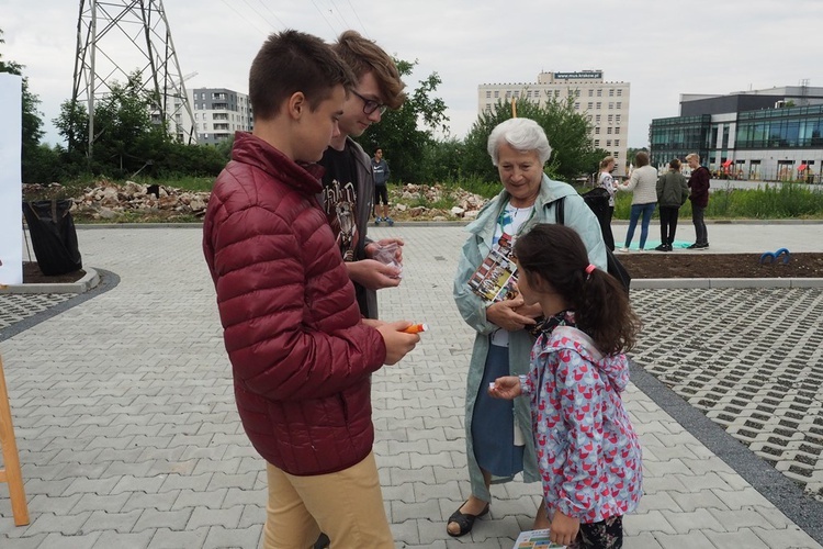 Piknik w parafii MB Nieustającej Pomocy w Mistrzejowicach