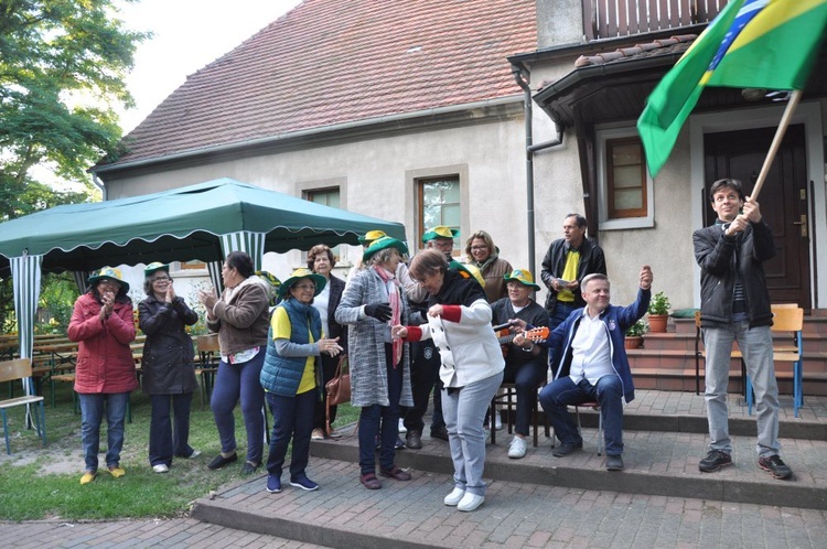 Brazylijczycy świętują ze swoim misjonarzem w Siołkowicach