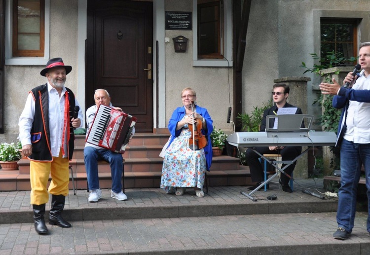 Brazylijczycy świętują ze swoim misjonarzem w Siołkowicach