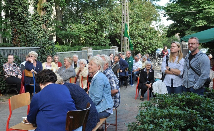 Brazylijczycy świętują ze swoim misjonarzem w Siołkowicach