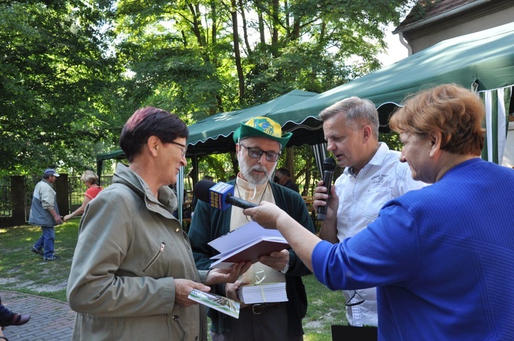 Brazylijczycy świętują ze swoim misjonarzem w Siołkowicach