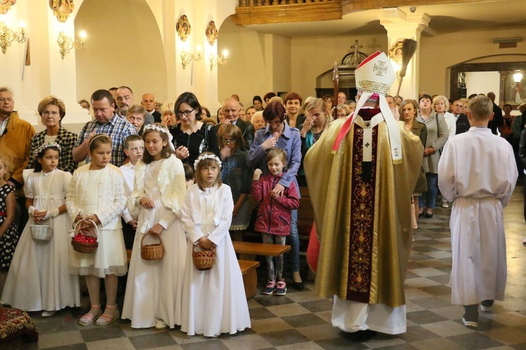 Konsekracja ołtarza w Nałęczowie