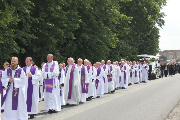 Pogrzeb śp. ks. Piotra Lepszego 