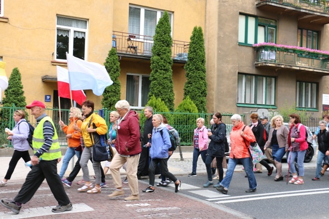 Pielgrzymka z Radomia do Niepokalanowa