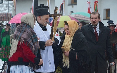 	Dowodem żywej pamięci tego powstania są obchodzone co roku uroczyście w Chochołowie rocznice z jego inscenizacją.