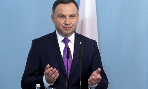 Prezydent: Nie będziemy odwracali oczekiwanych przez polskie społeczeństwo reform 