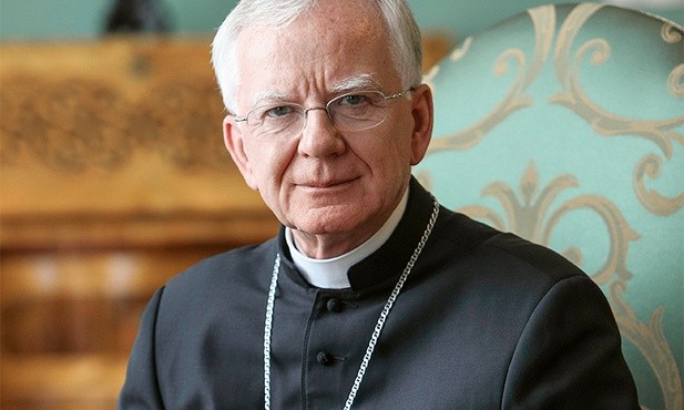 Czy Kościół zapisał się do PiS-u?