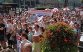 Protest przeciwko Modelowi na rzecz Równego Traktowania