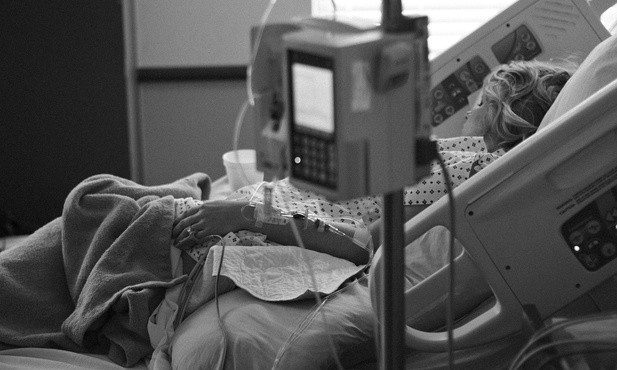 Zespół Ekspertów KEP ds. Bioetycznych nt. terapii daremnej