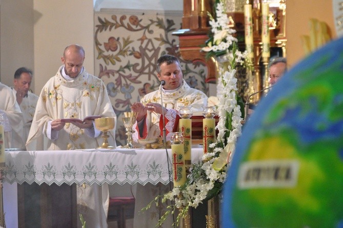 Święcenia kapłańskie w Przecławiu