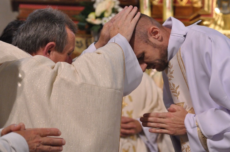 Święcenia kapłańskie w Przecławiu