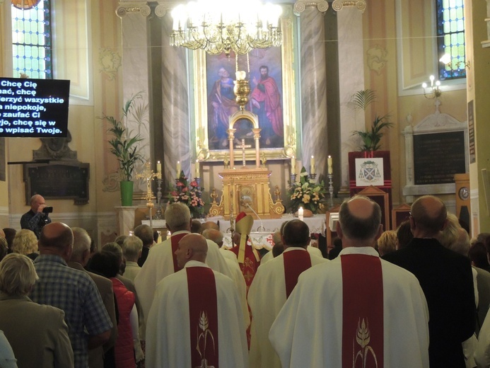 600-lecie parafii w Żychlinie - Msza św. jubileuszowa