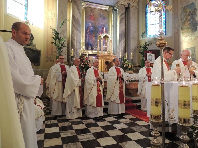 600-lecie parafii w Żychlinie - Msza św. jubileuszowa