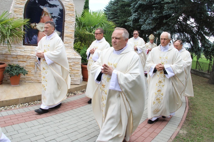 Dedykacja kościoła w Zaczarniu