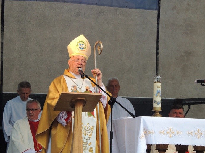 600-lecie parafii w Żychlinie - biesiada rodzinna