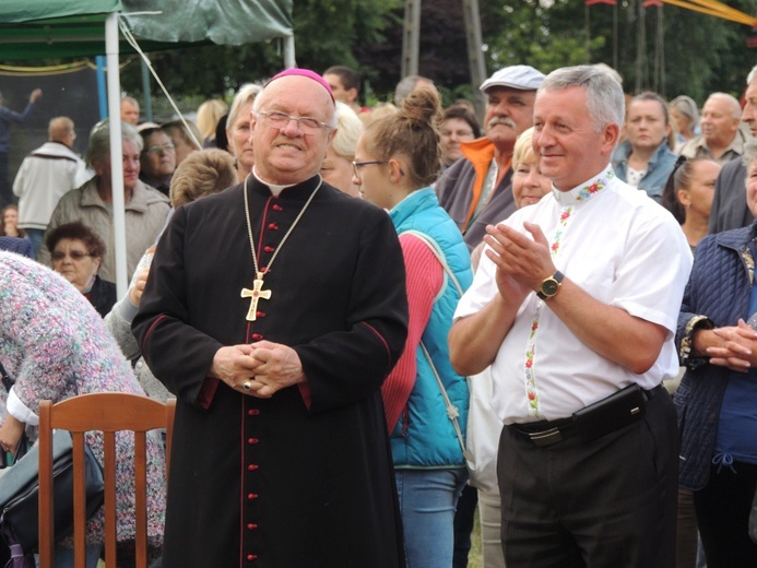 600-lecie parafii w Żychlinie - biesiada rodzinna