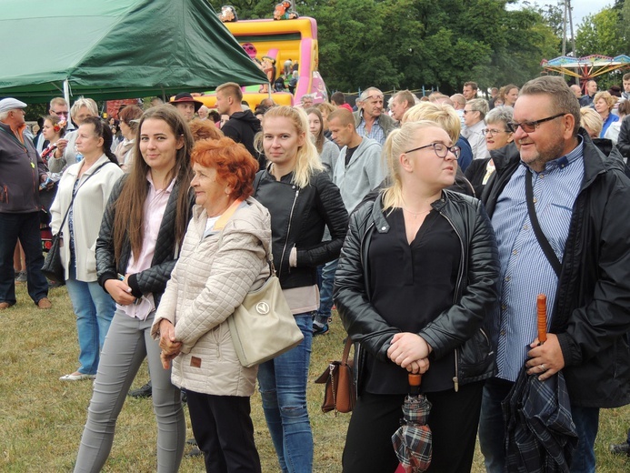 600-lecie parafii w Żychlinie - biesiada rodzinna