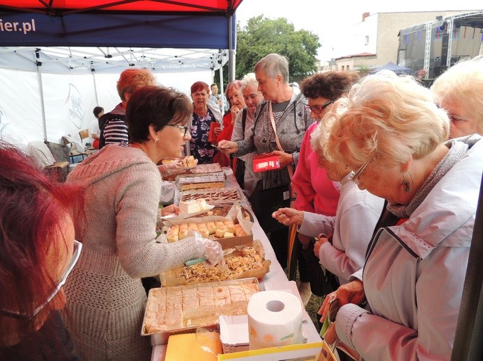 600-lecie parafii w Żychlinie - biesiada rodzinna