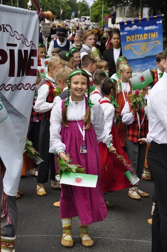 Łotwa śpiewa i tańczy