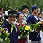 Łotwa śpiewa i tańczy