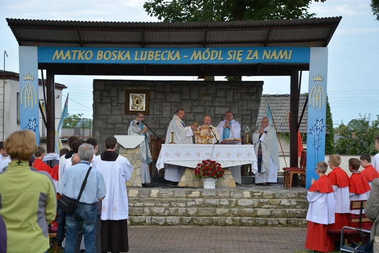 Pielgrzymka ślubowana do Lubecka