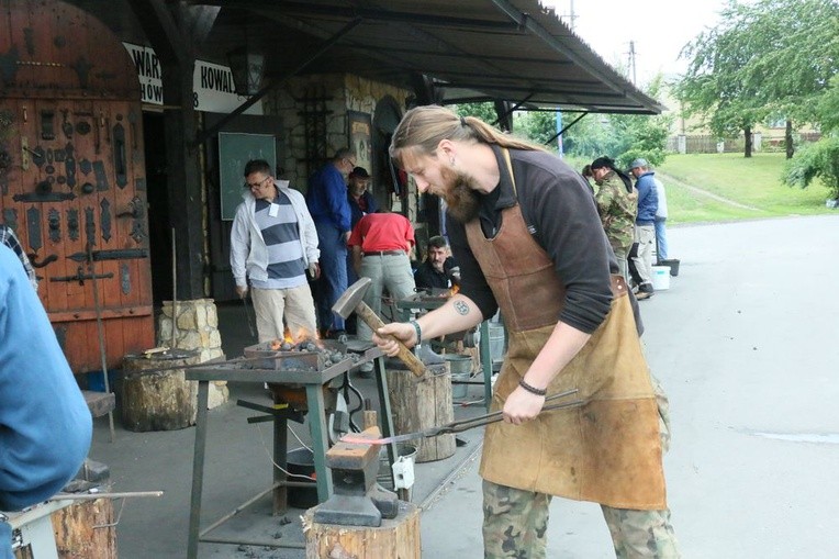 Warsztaty kowalskie w Wojciechowie